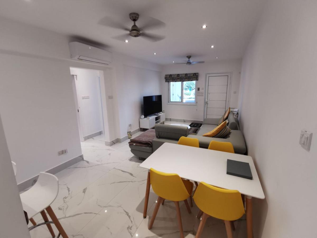 Paphos Gardens Apartment Extérieur photo