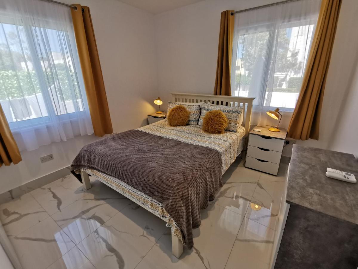 Paphos Gardens Apartment Extérieur photo